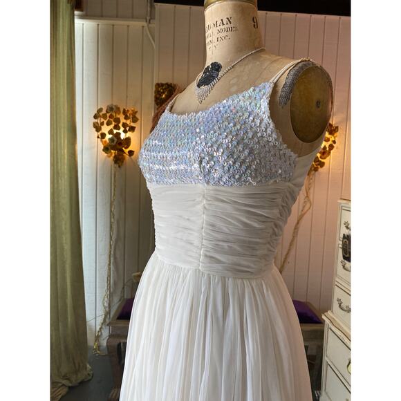 vintage 1960s white sequin and chiffon gown xs iridescent prom wedding formal 60 - Picture 6 of 12